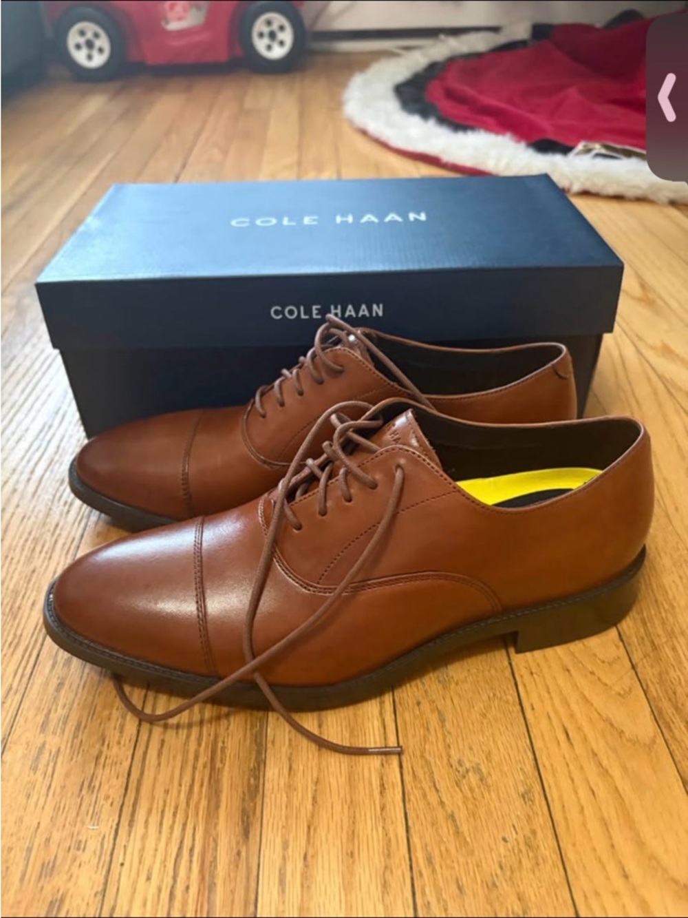 Cole Haan Men's Tan Leather Cap-Toe Oxford - Picture 3 of 5